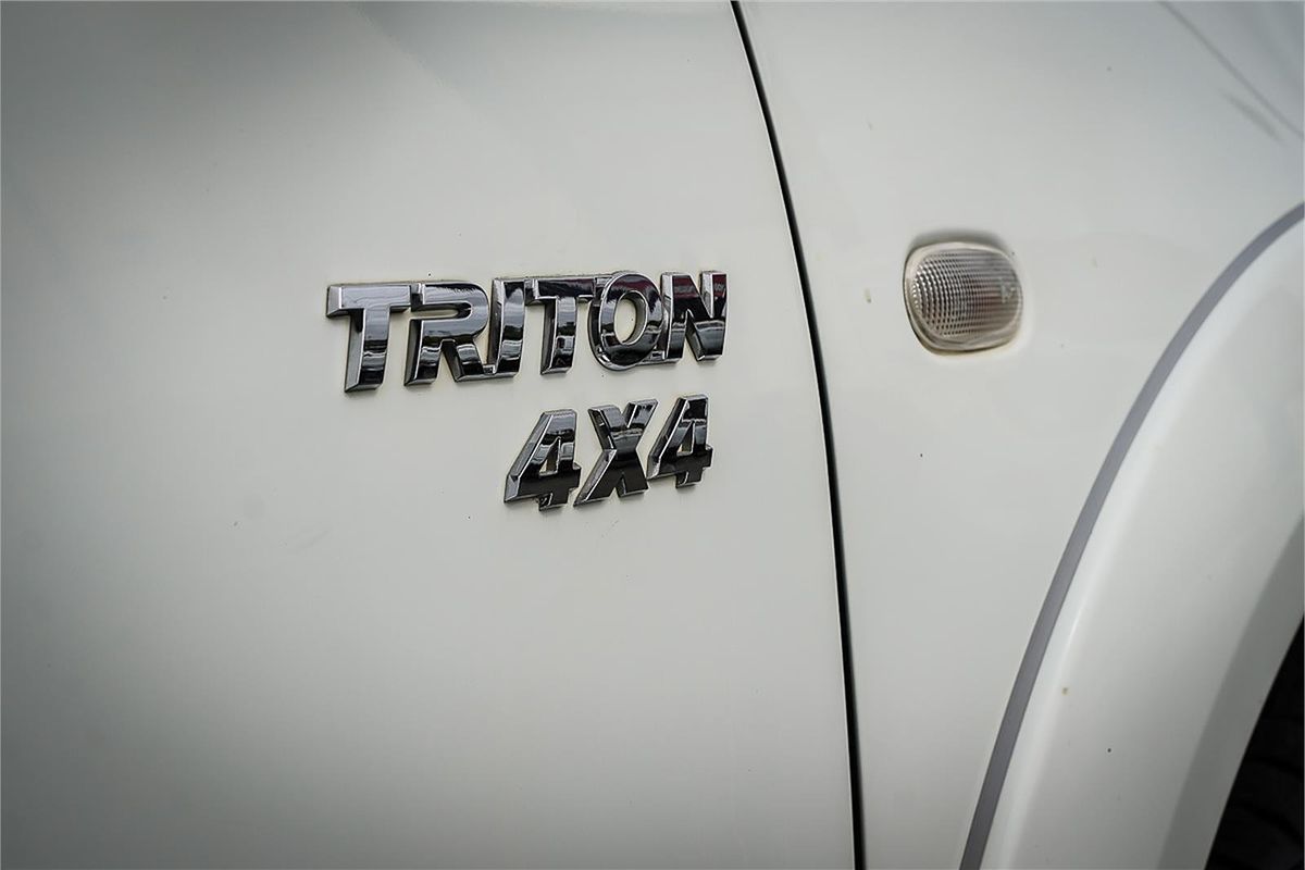 2012 Mitsubishi Triton GLX-R MN 4X4