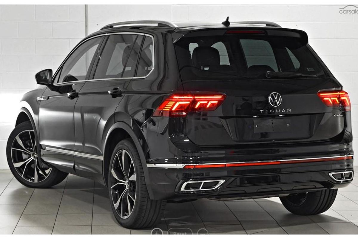 2023 Volkswagen Tiguan 162TSI R-Line 5N