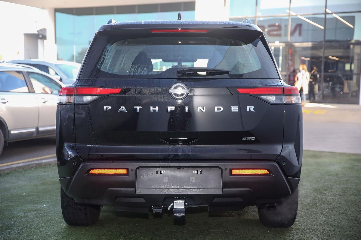 2022 Nissan Pathfinder ST R53