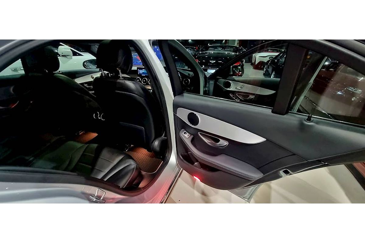 2019 Mercedes-Benz C-Class C300 W205