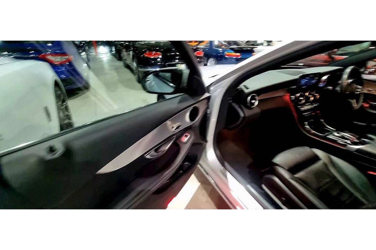 2019 Mercedes-Benz C-Class C300 W205