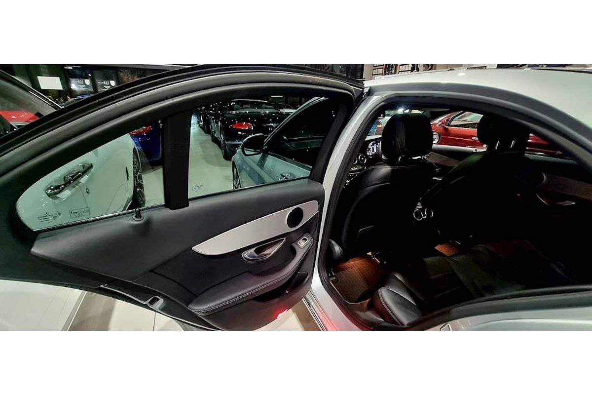 2019 Mercedes-Benz C-Class C300 W205
