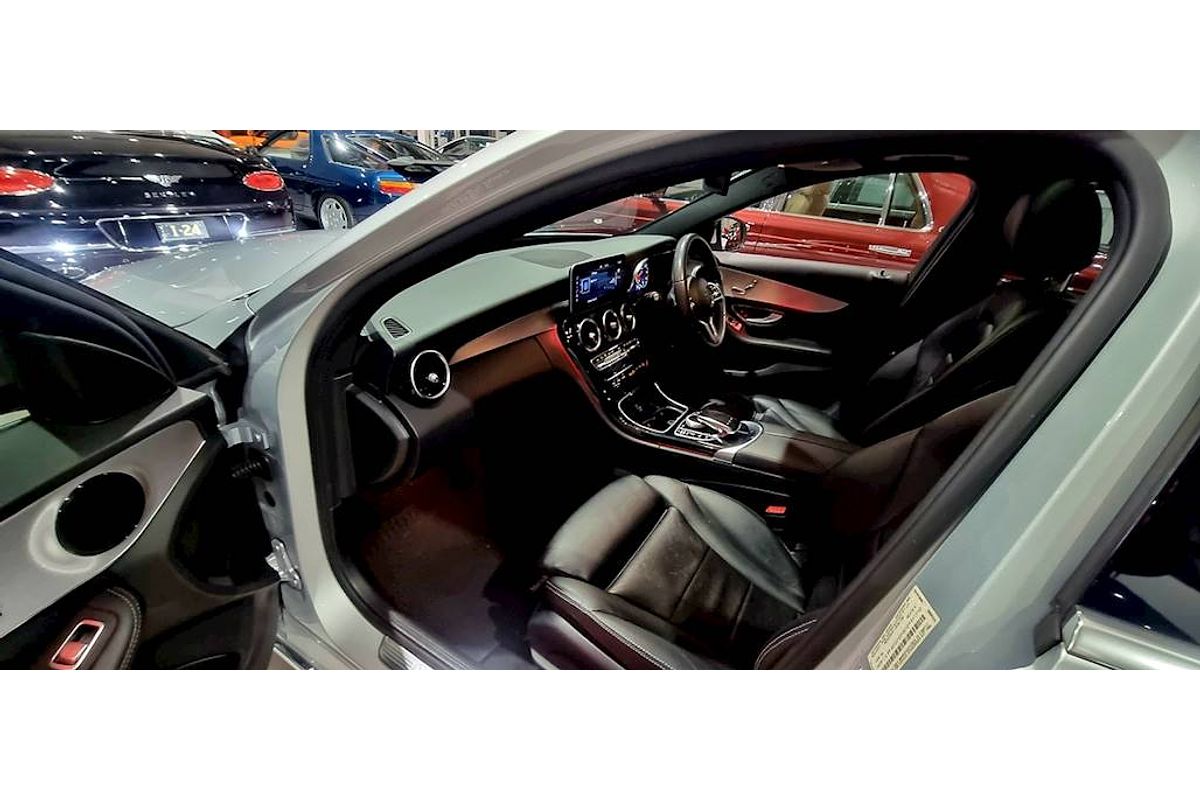 2019 Mercedes-Benz C-Class C300 W205