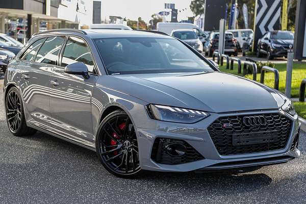 2024 Audi RS4 B9