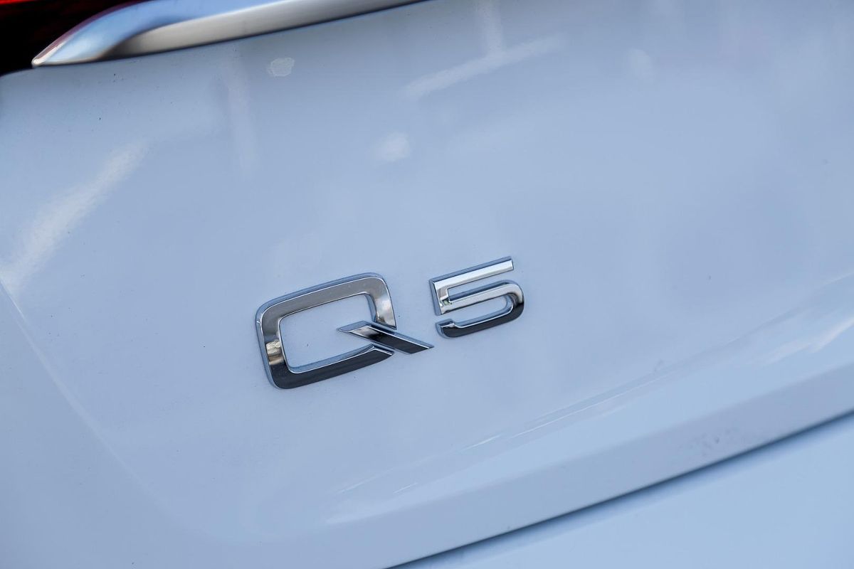 2024 Audi Q5 45 TFSI Sport FY