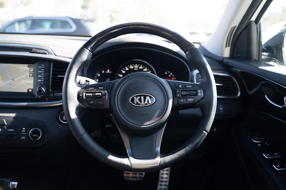2016 Kia Sorento SLi UM