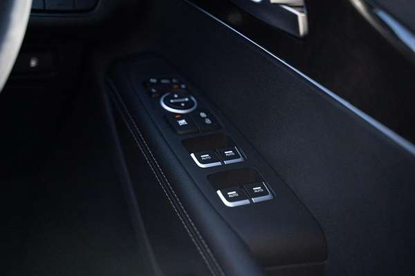 2016 Kia Sorento SLi UM