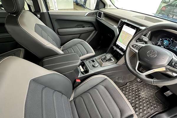 2024 Volkswagen Amarok TDI600 Style NF 4X4