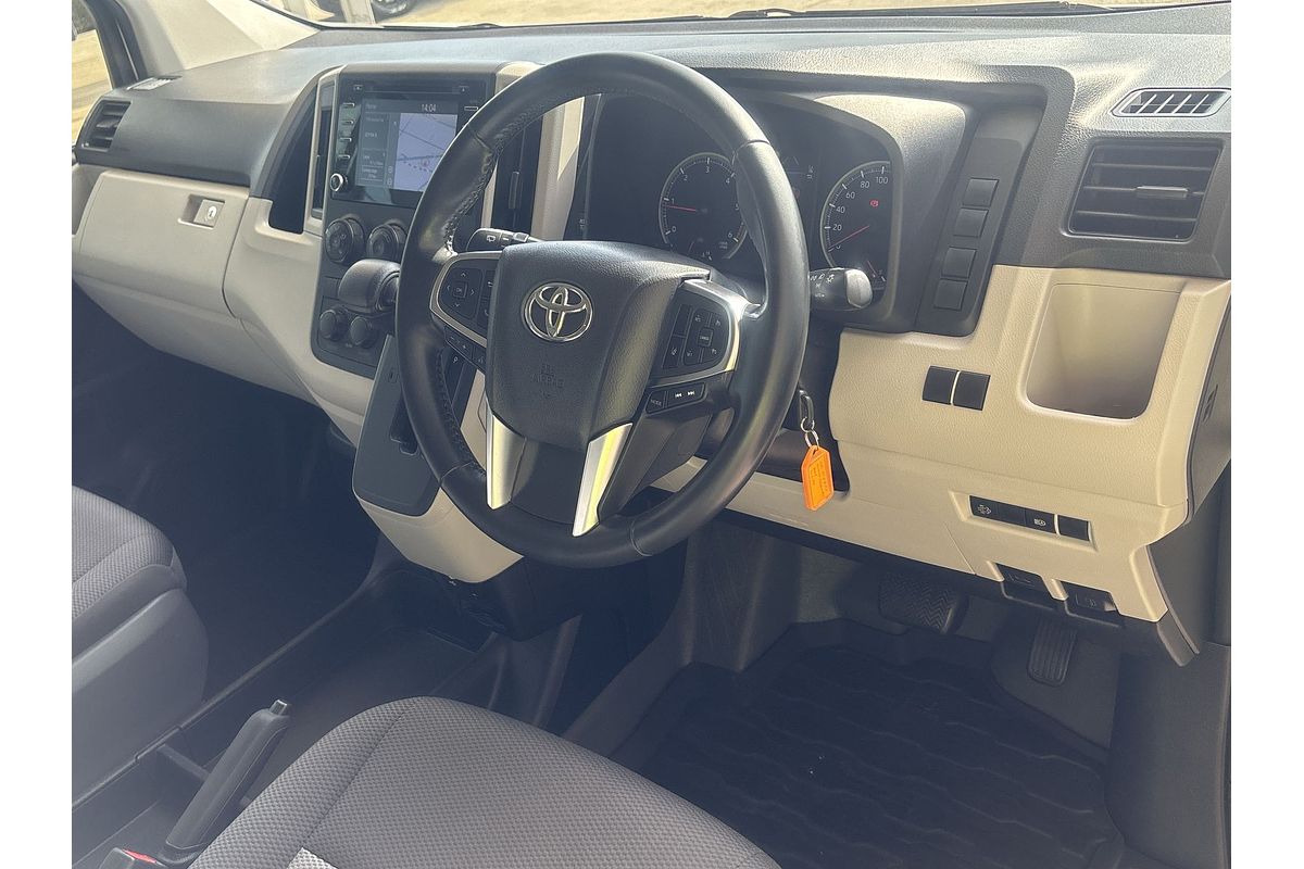 2019 Toyota Hiace Commuter GDH322R