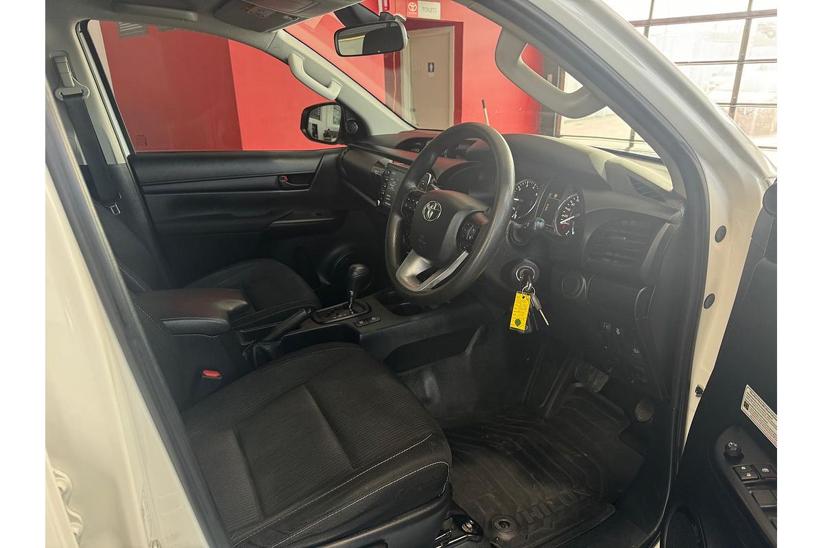 2021 Toyota Hilux SR GUN126R 4X4