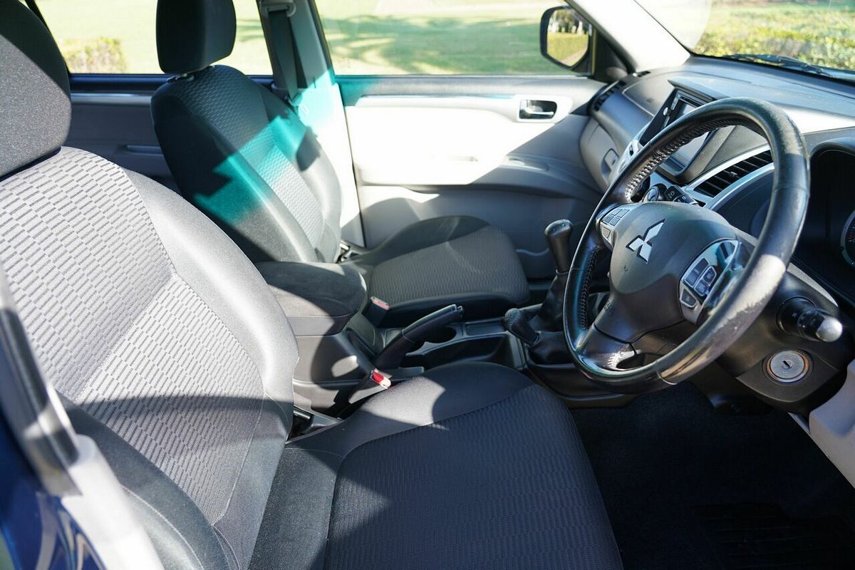 2010 Mitsubishi Challenger LS (5 Seat) (4x4) PB