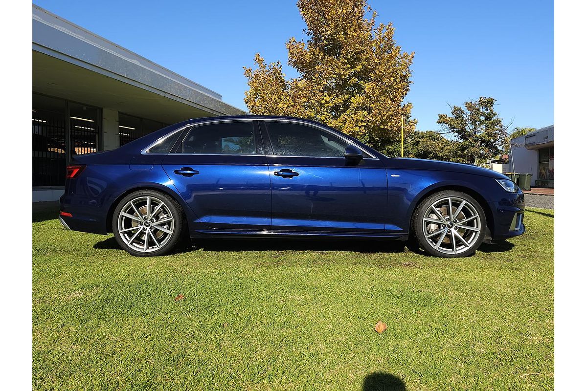 2019 Audi A4 45 TFSI S line B9