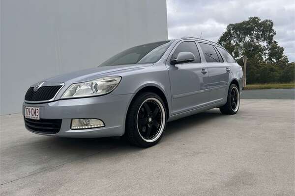2010 SKODA OCTAVIA 118 TSI 1Z MY10