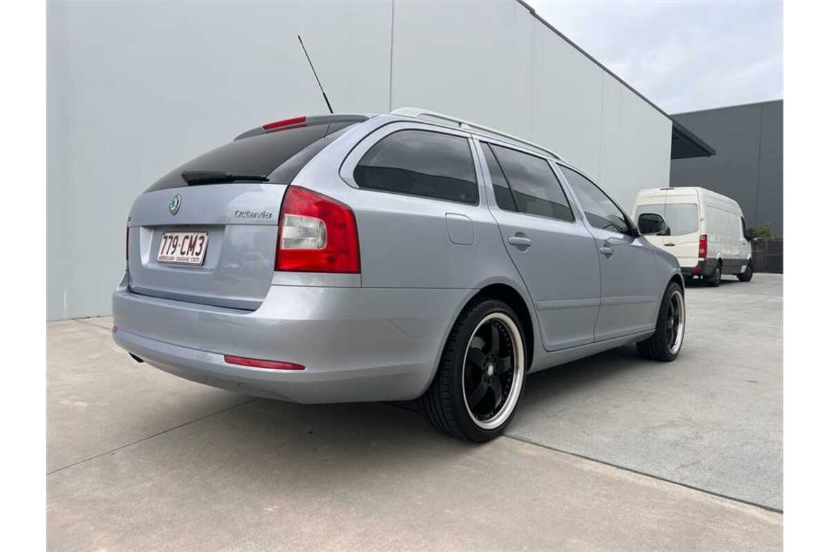2010 SKODA OCTAVIA 118 TSI 1Z MY10