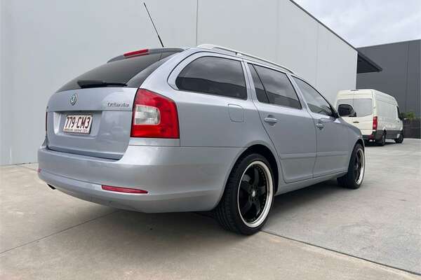 2010 SKODA OCTAVIA 118 TSI 1Z MY10