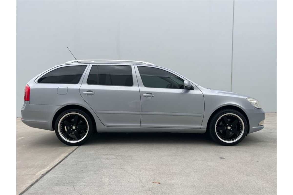 2010 SKODA OCTAVIA 118 TSI 1Z MY10