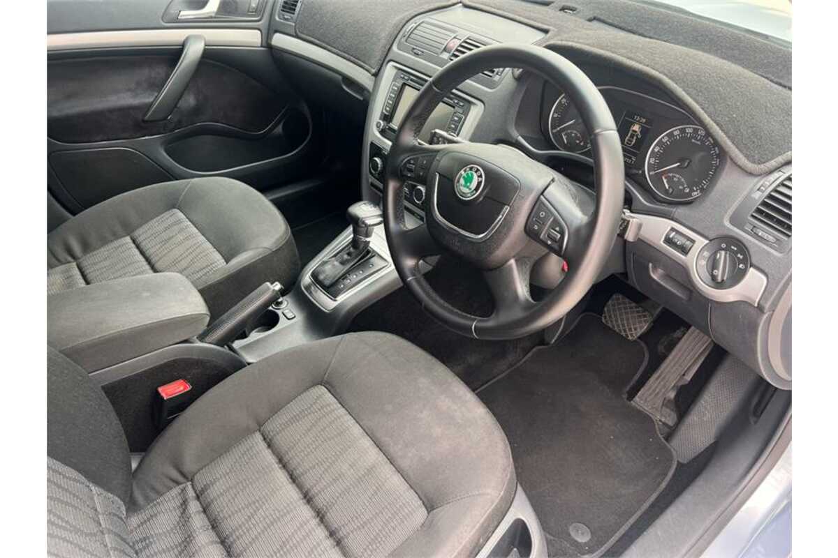 2010 SKODA OCTAVIA 118 TSI 1Z MY10