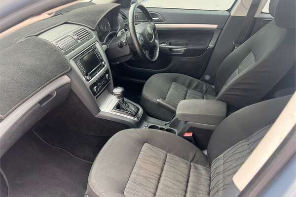 2010 SKODA OCTAVIA 118 TSI 1Z MY10