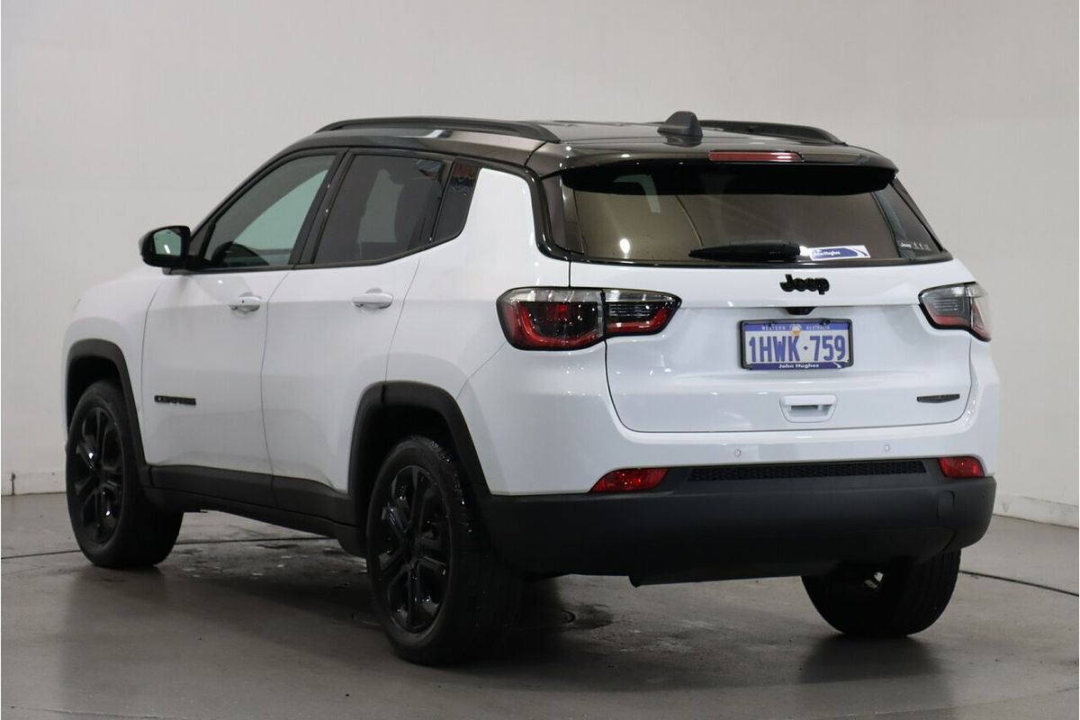 2022 Jeep Compass Night Eagle FWD M6 MY22