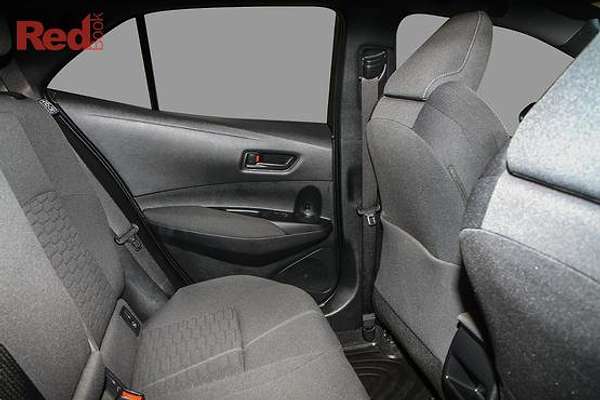2025 Toyota Corolla Ascent Sport Hybrid ZWE219R