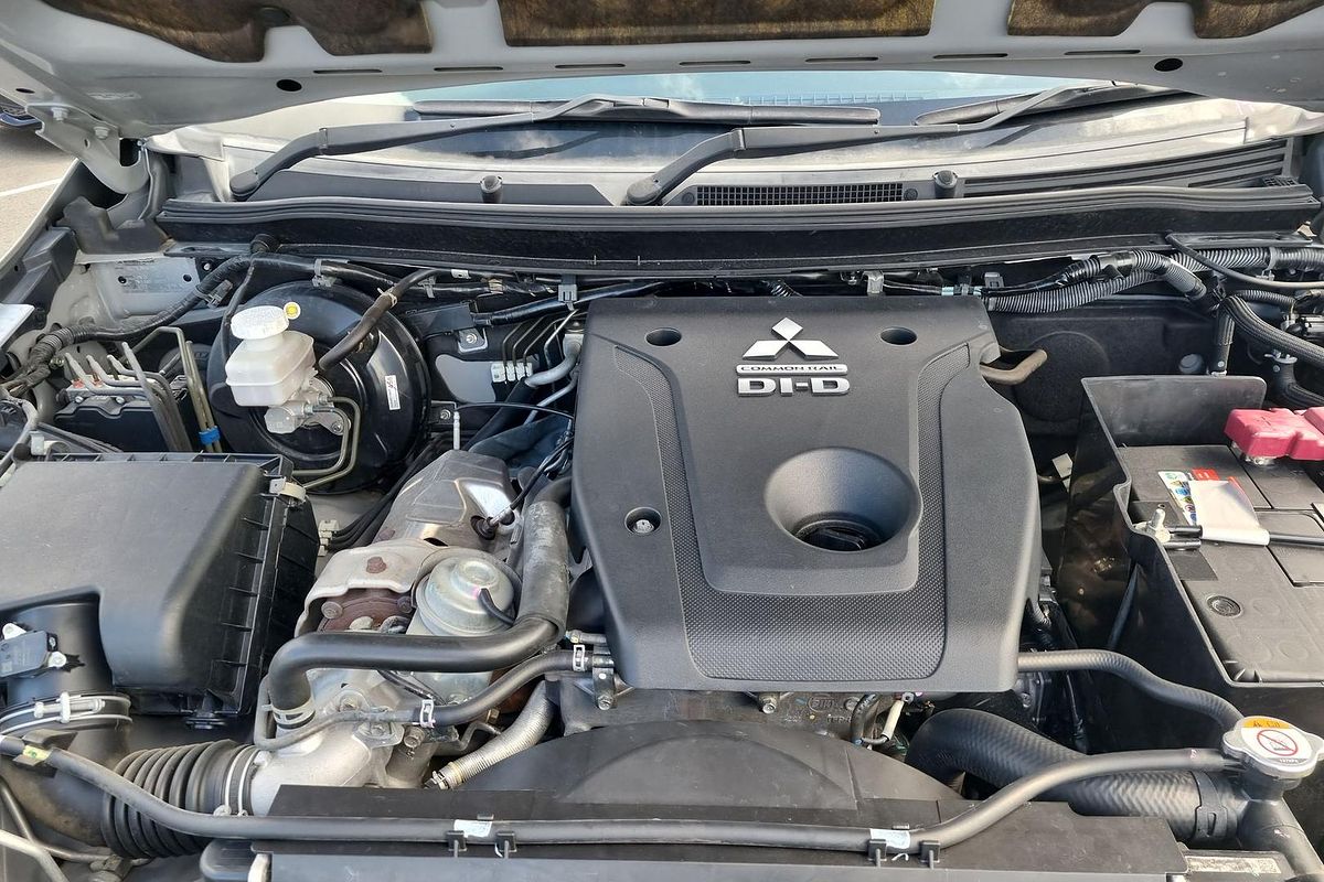 2017 Mitsubishi Triton GLS MQ 4X4