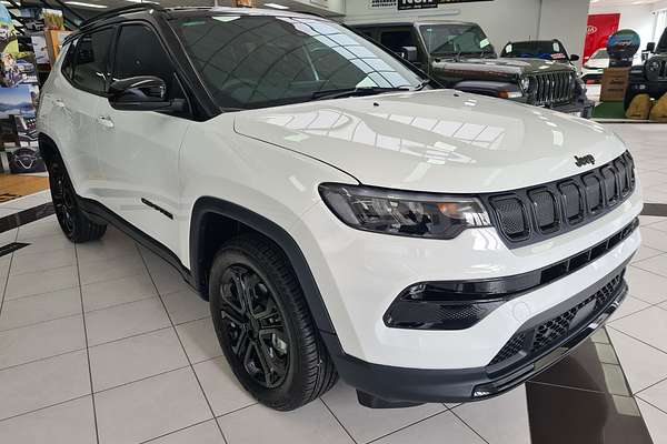 2023 Jeep Compass Night Eagle M6