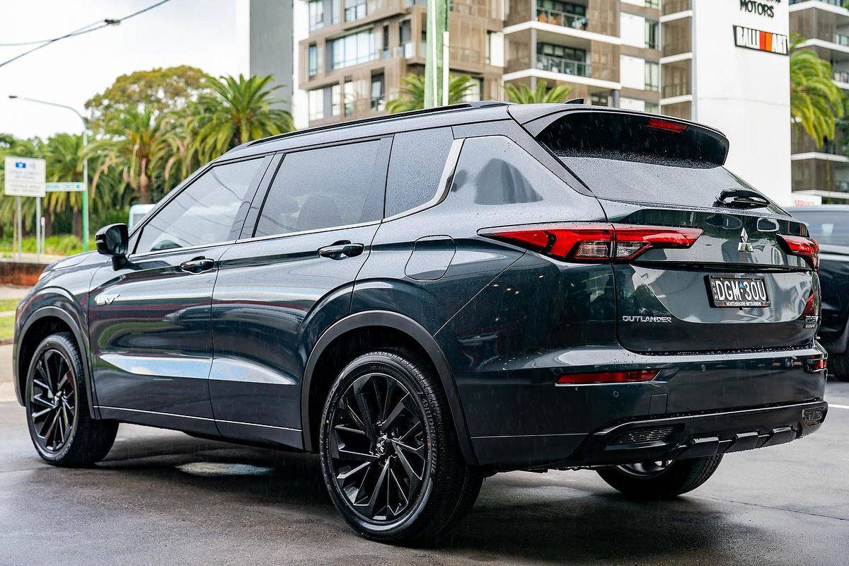 2024 Mitsubishi Outlander PHEV GSR ZM