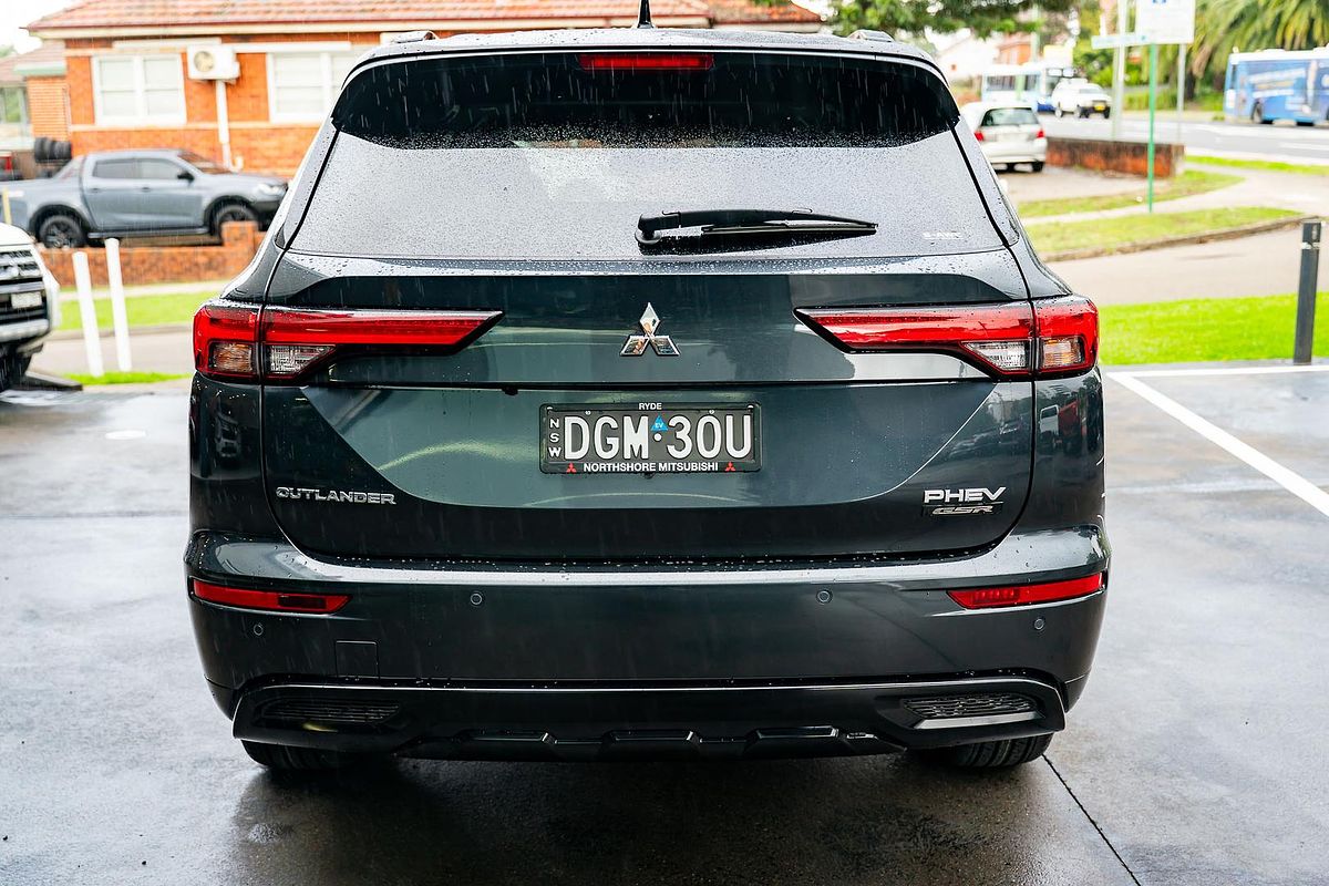 2024 Mitsubishi Outlander PHEV GSR ZM