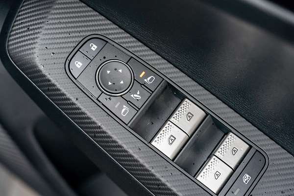 2024 Mitsubishi Outlander PHEV GSR ZM