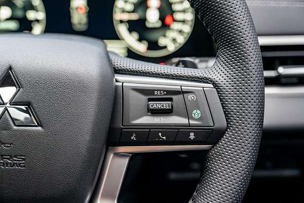 2024 Mitsubishi Outlander PHEV GSR ZM