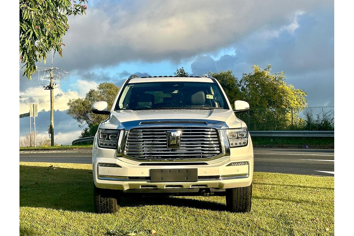 2024 GWM Tank 500 Lux Hybrid P03