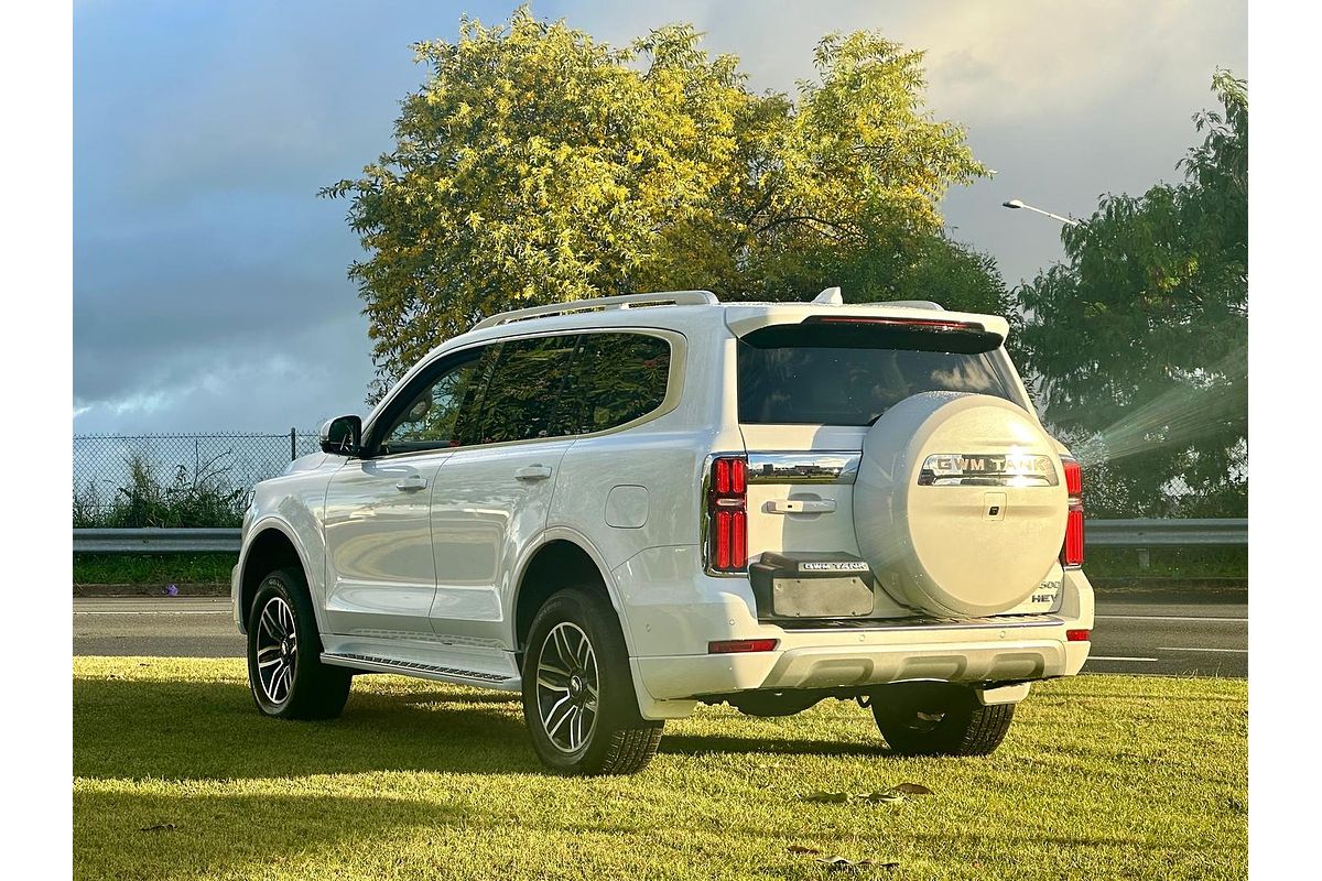 2024 GWM Tank 500 Lux Hybrid P03