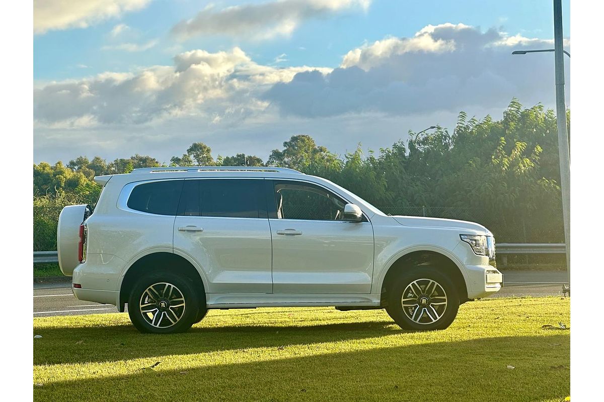 2024 GWM Tank 500 Lux Hybrid P03