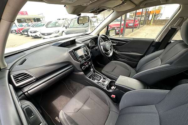 2019 Subaru Forester 2.5i S5