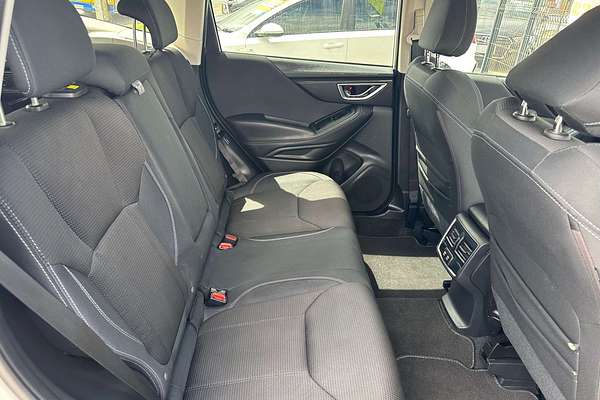 2019 Subaru Forester 2.5i S5