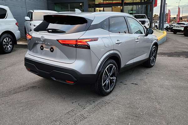 2024 Nissan QASHQAI ST-L J12