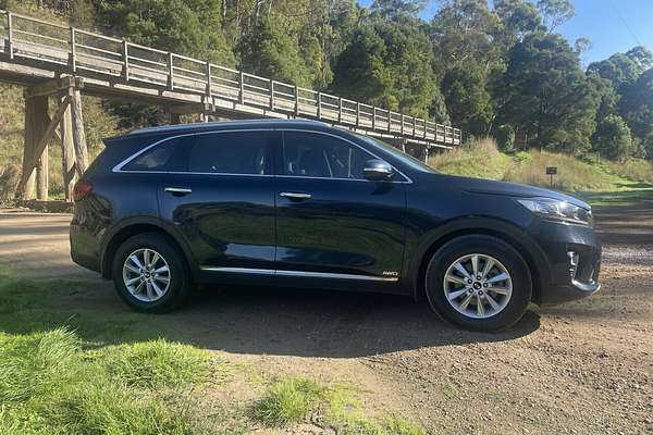 2017 Kia Sorento Si UM