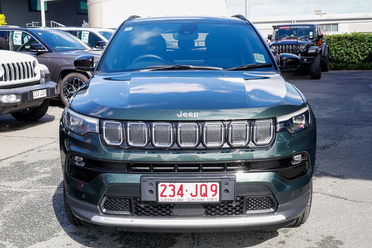 2023 Jeep Compass Limited M6