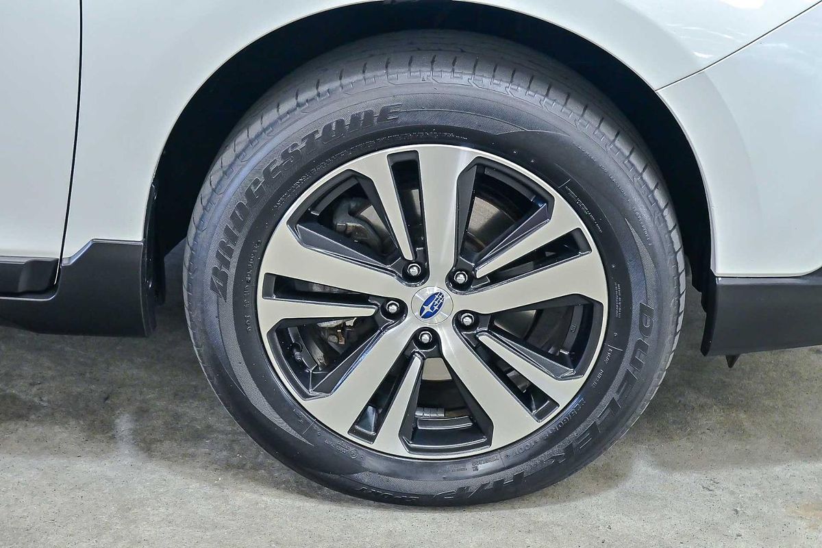 2019 Subaru Outback 2.5i 5GEN