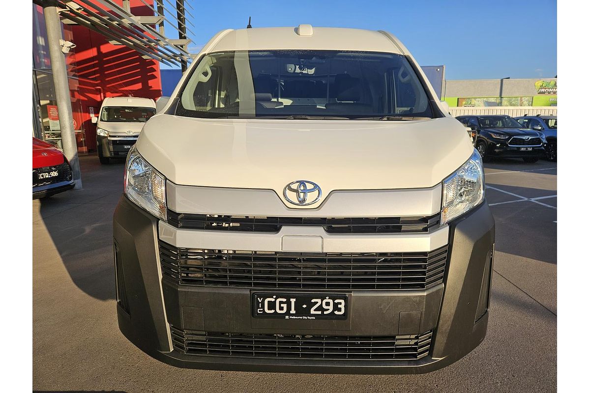 2022 Toyota Hiace GDH320R