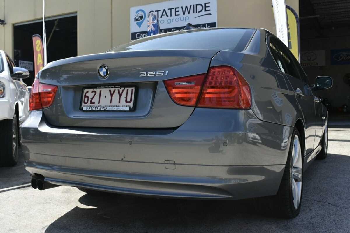 2011 BMW 325i Exclusive E90 MY11