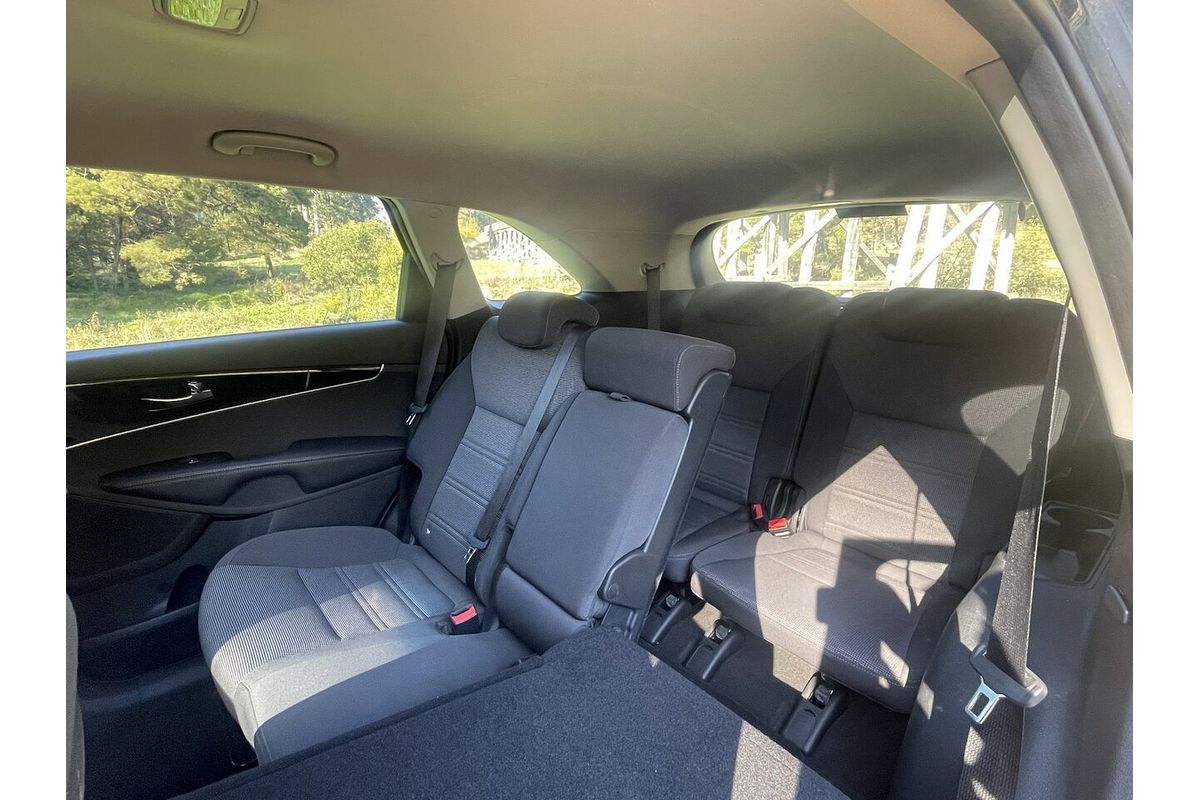 2017 Kia Sorento Si UM