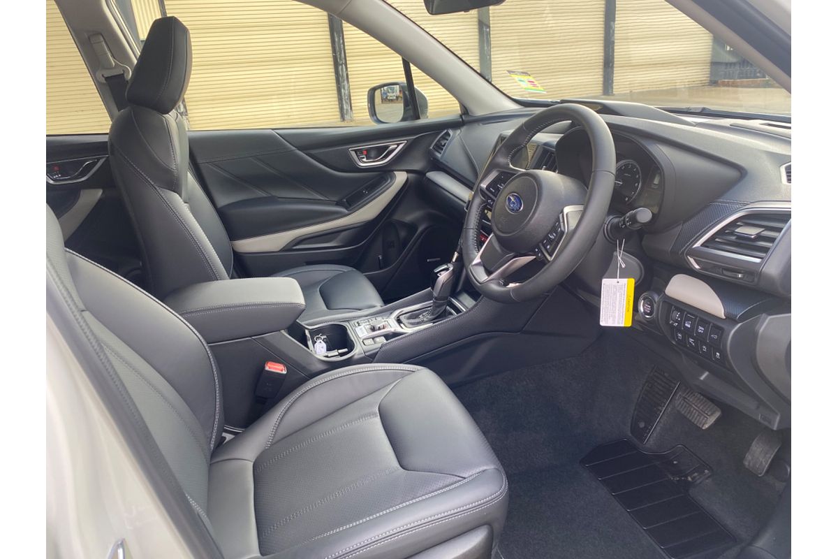 2024 Subaru Forester 2.5i-S S5