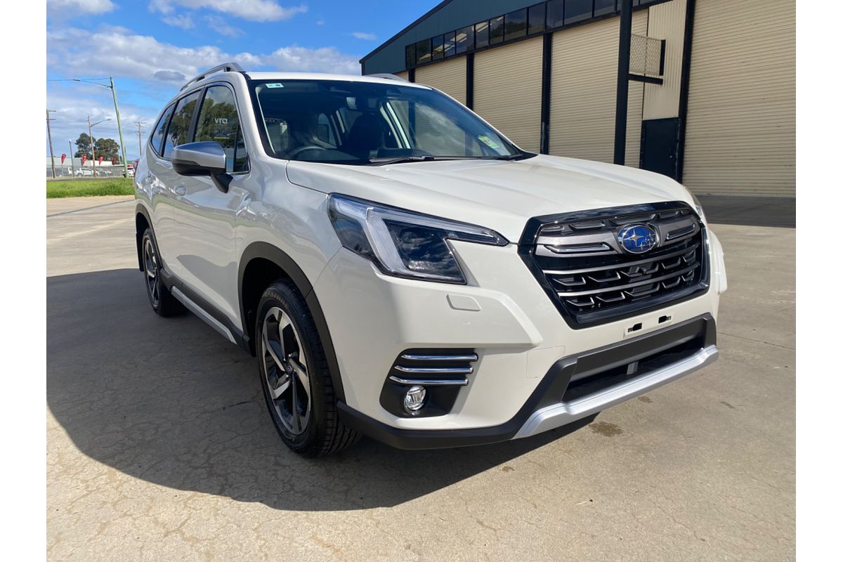 2024 Subaru Forester 2.5i-S S5