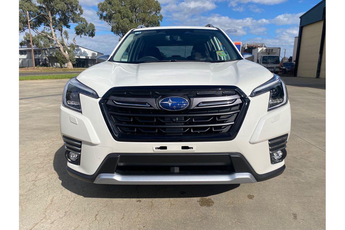 2024 Subaru Forester 2.5i-S S5