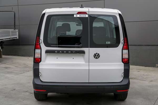 2024 Volkswagen Caddy TSI220 5