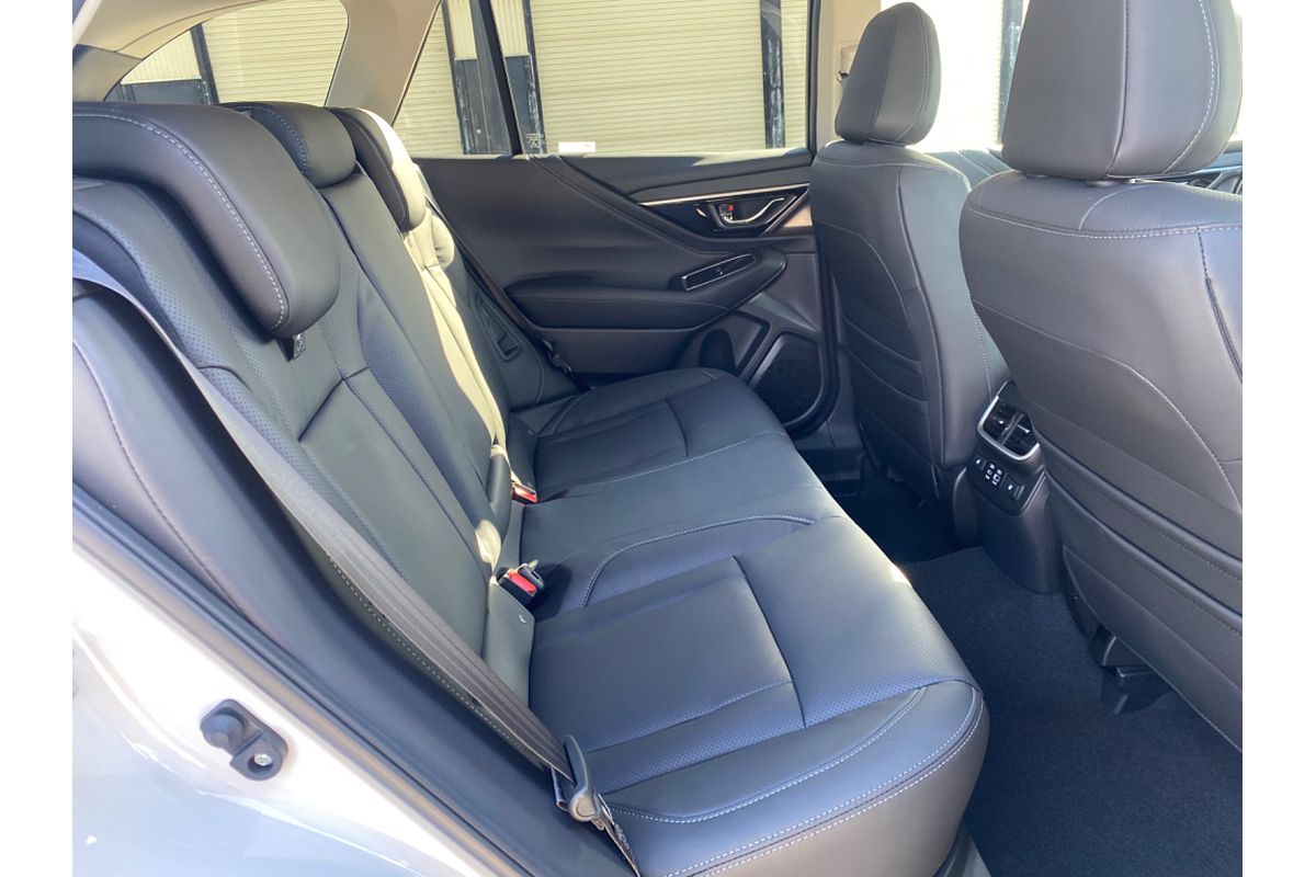 2024 Subaru Outback AWD Touring 6GEN