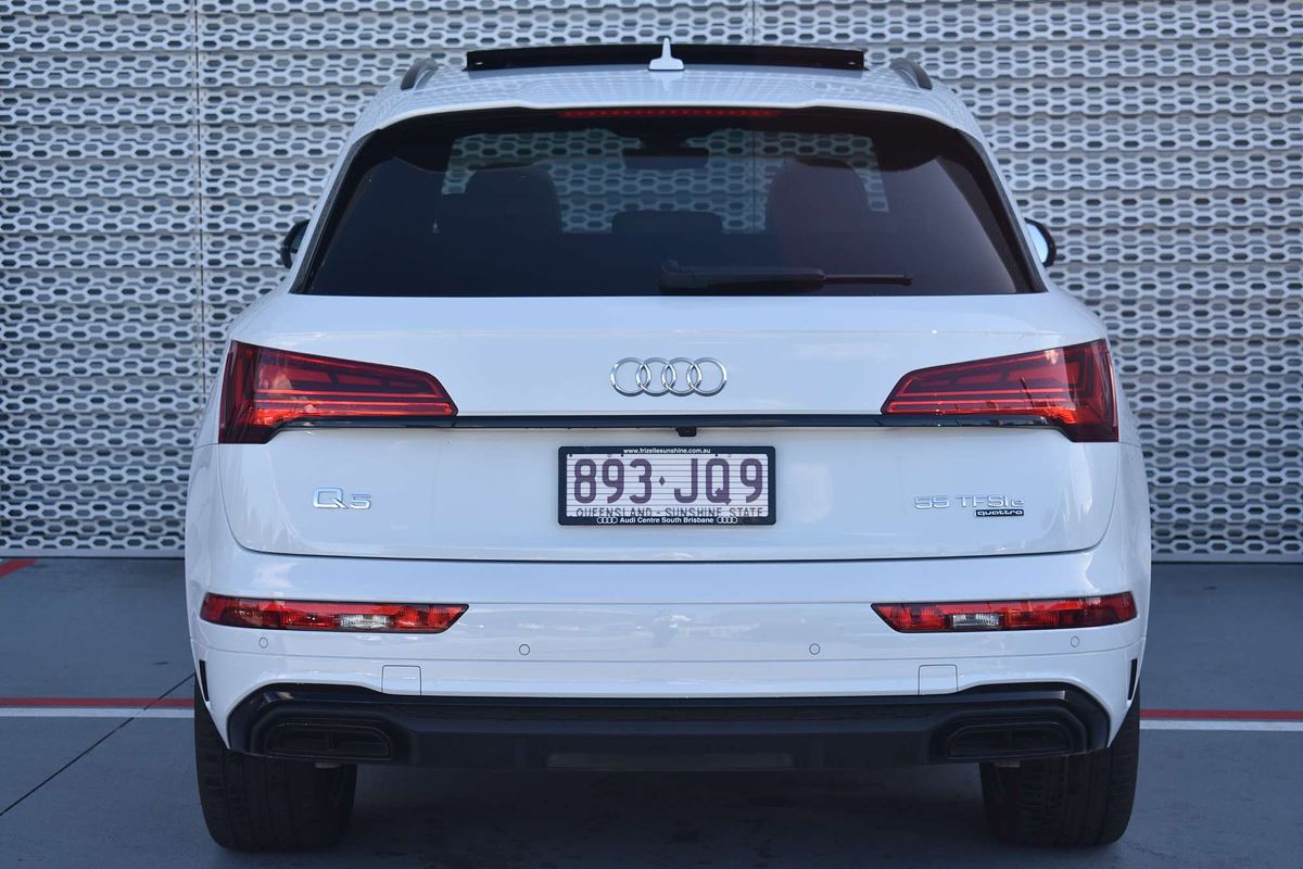 2023 Audi Q5 55 TFSI e S Line FY