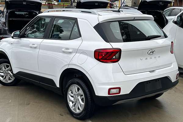 2023 Hyundai Venue QX.V5