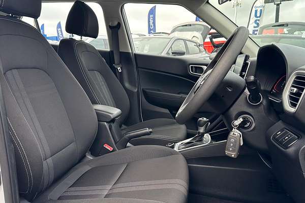 2023 Hyundai Venue QX.V5